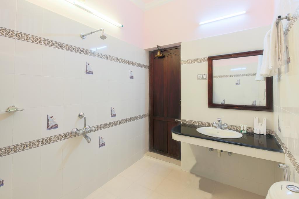 Treebo Moonlight Thiruvananthapuram Exterior foto